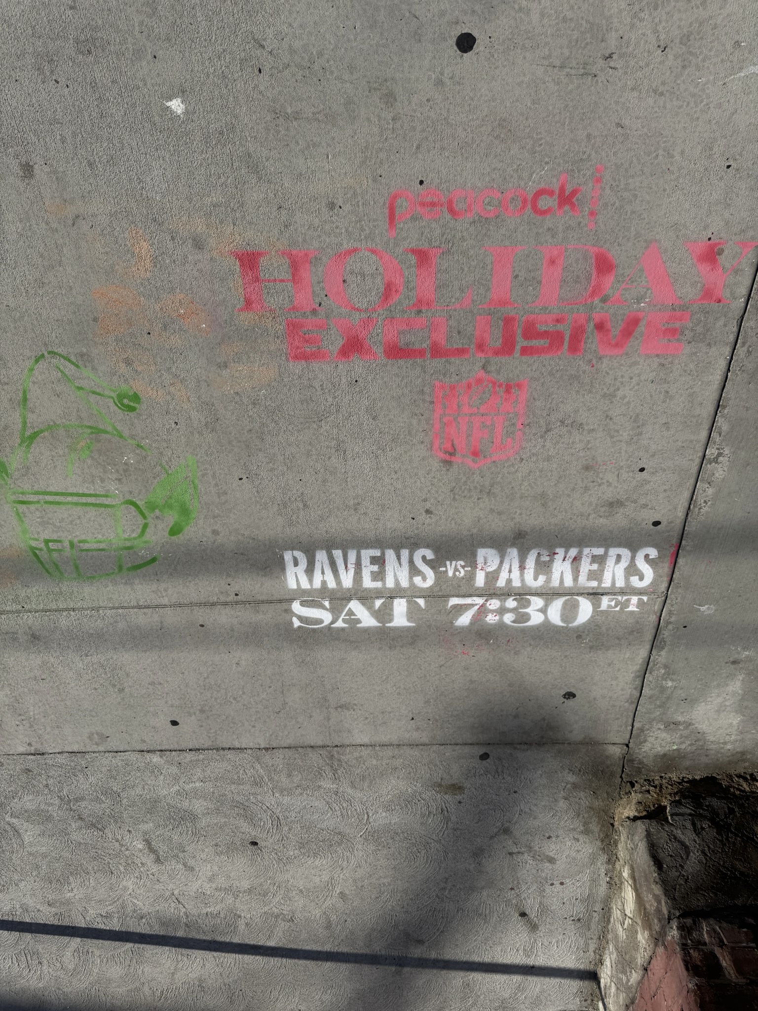 Stencil 7.7 Arts District Girl & The Goat